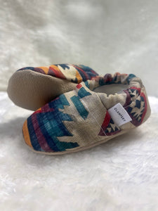 KAI- Clamfeet